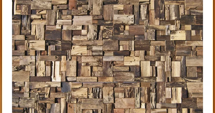 Detailaufnahme der Teakholz Wandverkleidung Salak HO-005 mit natürlicher Maserung und rustikaler Holzstruktur.